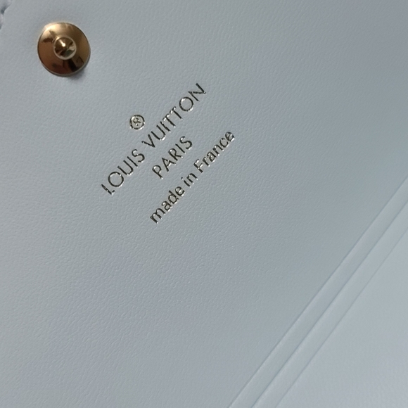 Medium Kirigami by the pool collection - Picture 4 of 10